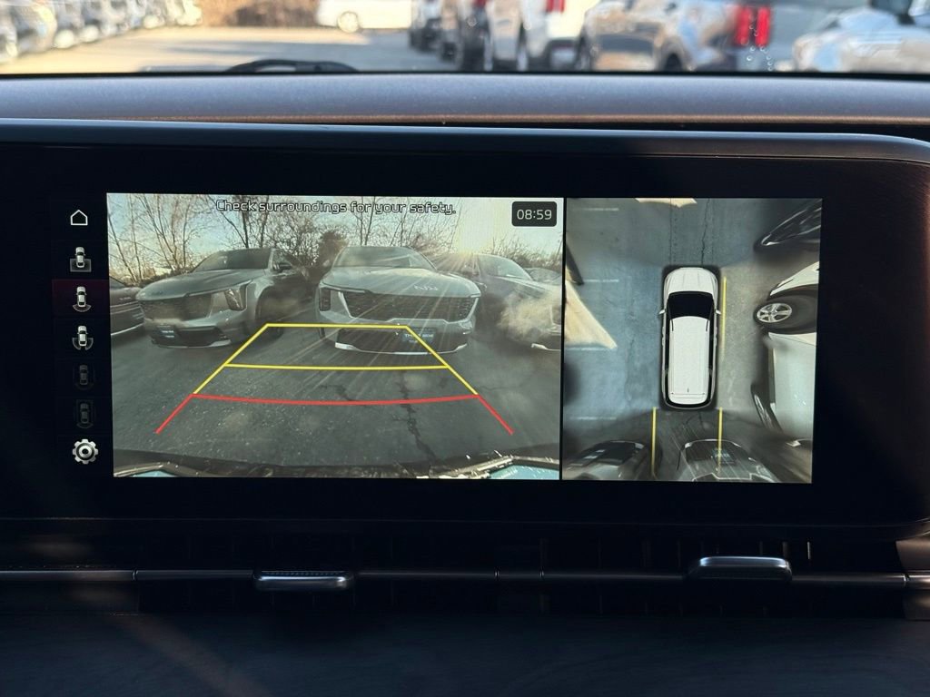 Certified 2023 Kia Carnival SX image 31