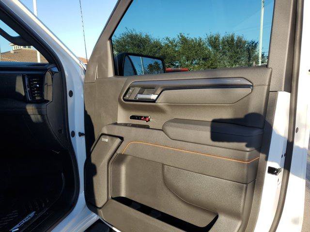 New 2026 GMC Sierra 1500 AT4 w/ AT4 Premium Package image 9