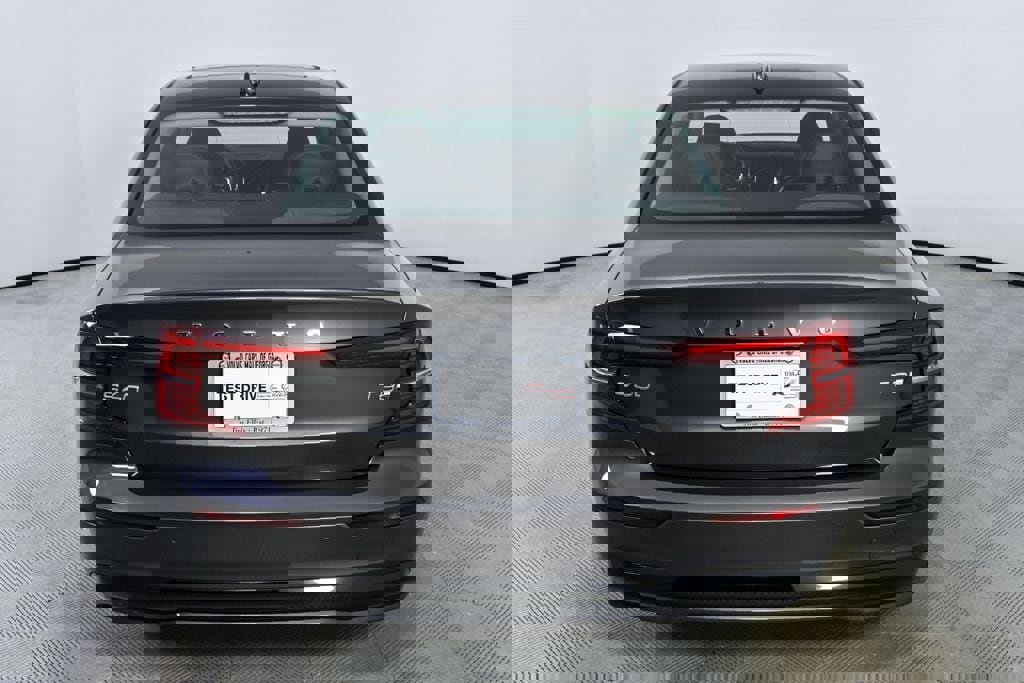 Certified 2025 Volvo S60 T8 Ultra image 31