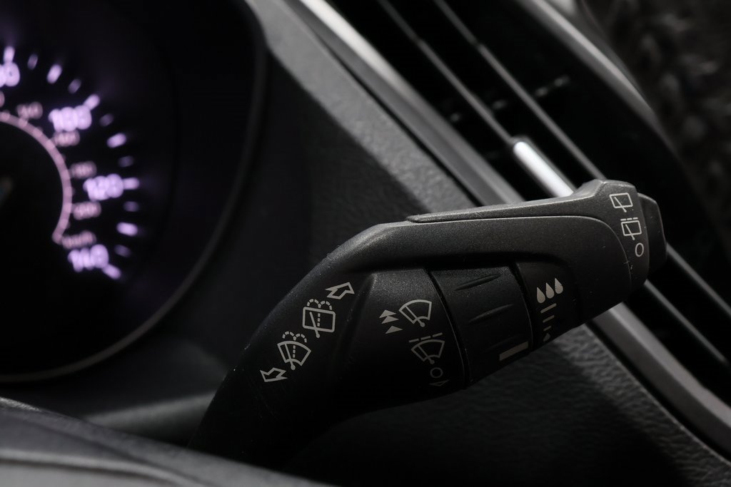 Used 2018 Ford Escape SEL w/ Canadian Touring Package image 18