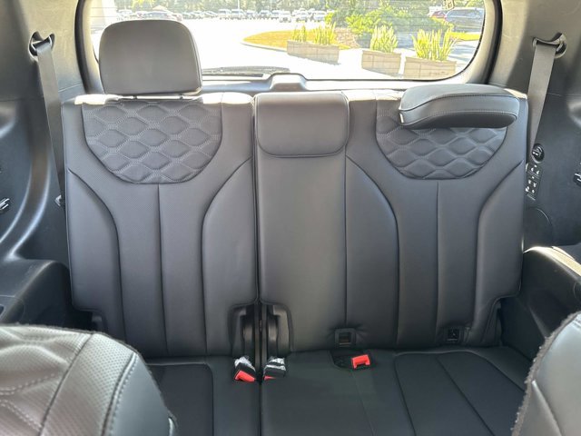 Used 2022 Hyundai Palisade Limited image 24
