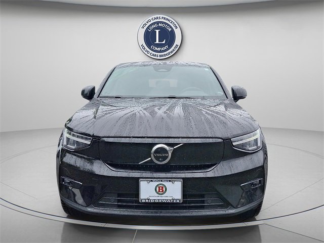 Certified 2022 Volvo C40 P8 Recharge Ultimate image 2