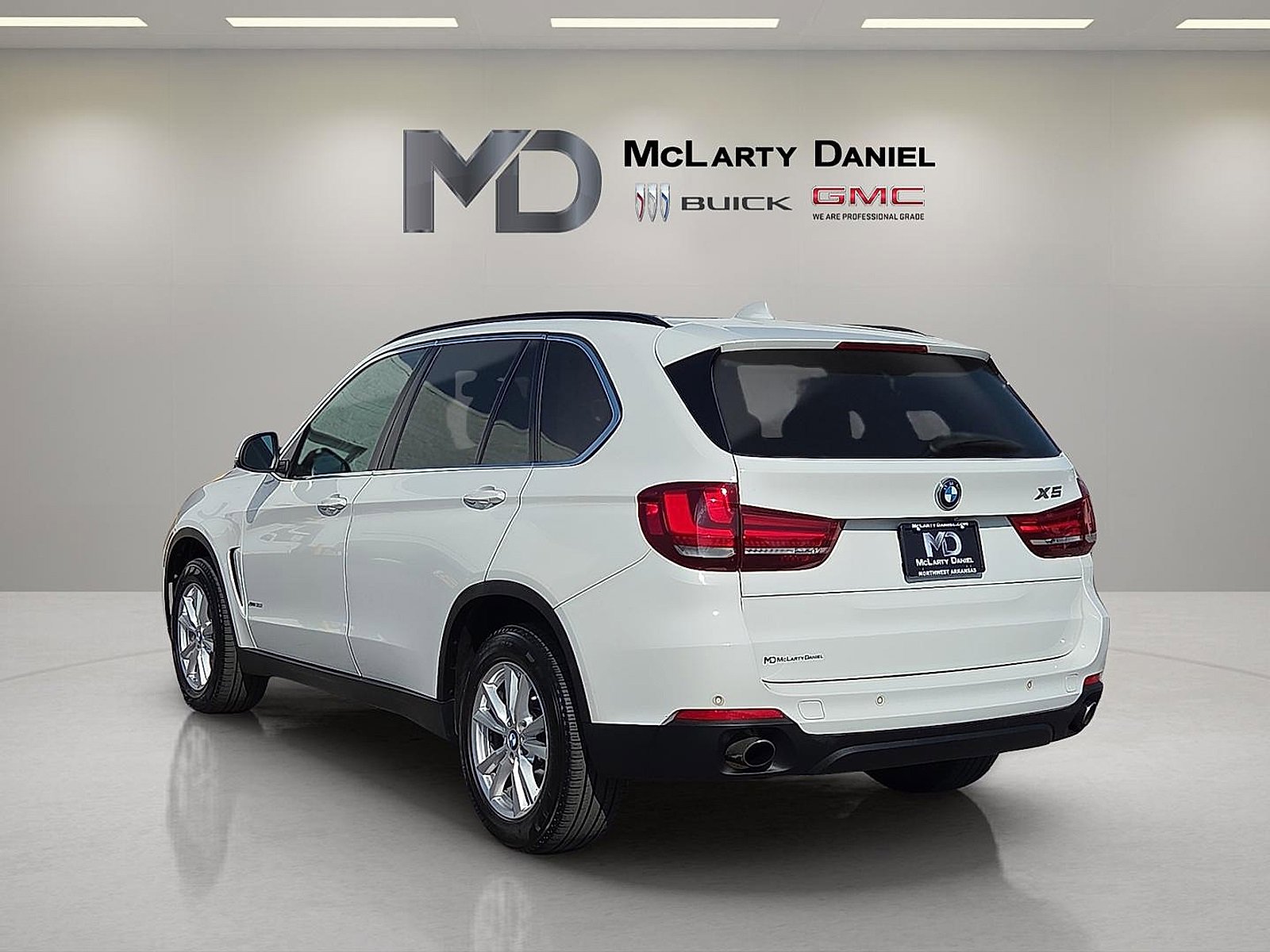 Used 2015 BMW X5 xDrive35i image 4