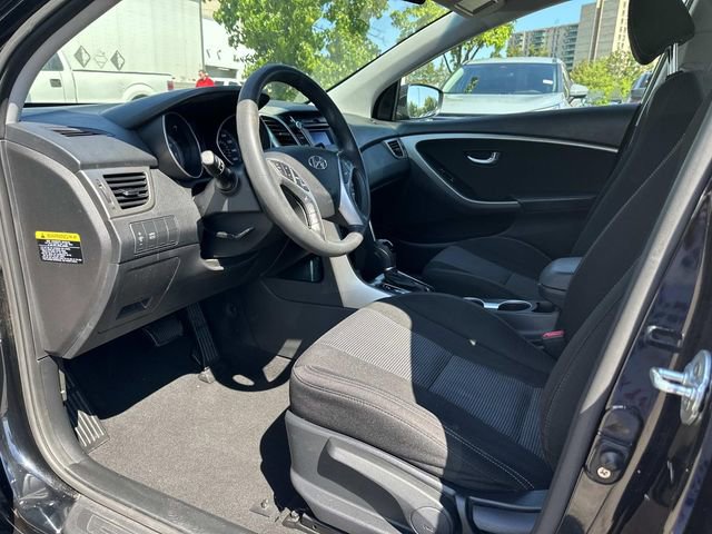 Used 2016 Hyundai Elantra GT FWD image 18