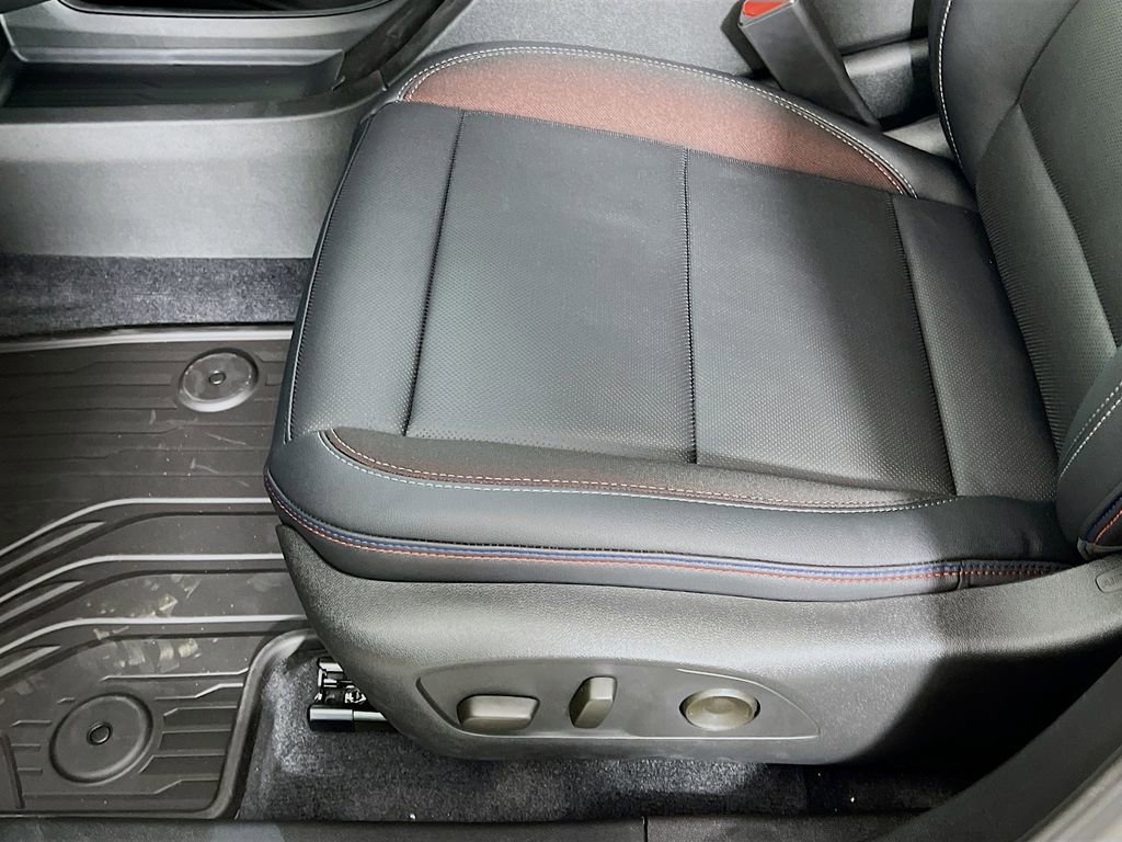 New 2026 Chevrolet Equinox EV RS image 19