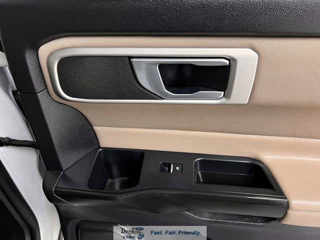 Used 2020 Ford Explorer XLT w/ Comfort Package image 30