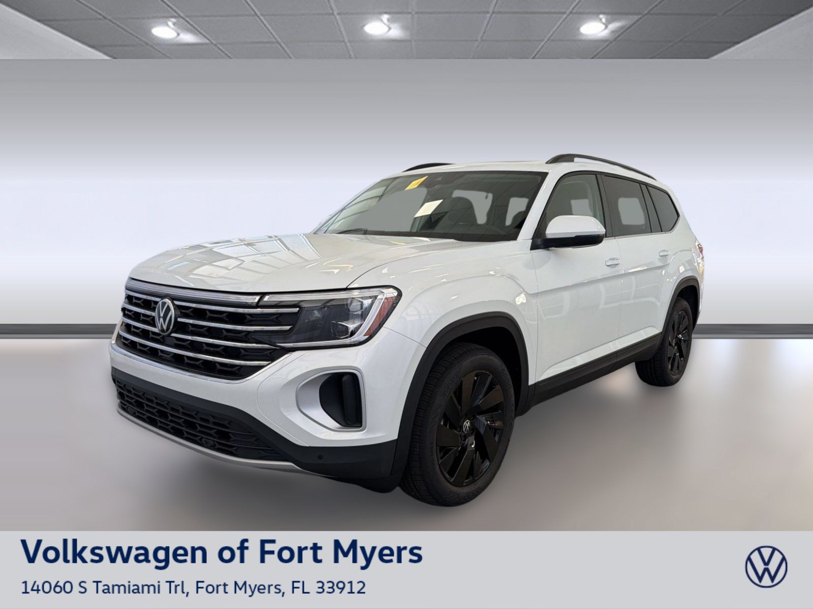 New 2026 Volkswagen Atlas SE FWD image 1