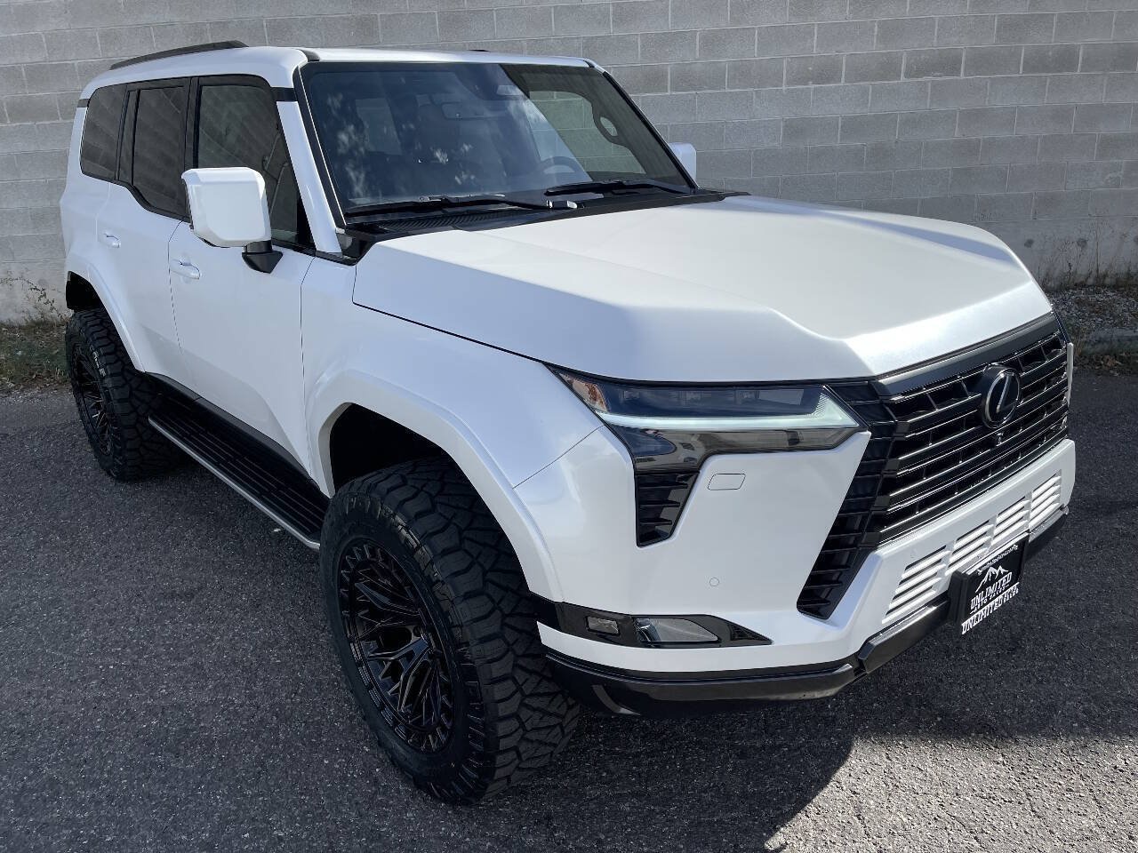 Used 2026 Lexus GX 550 w/ Cold Area Package AWD/4WD image 3