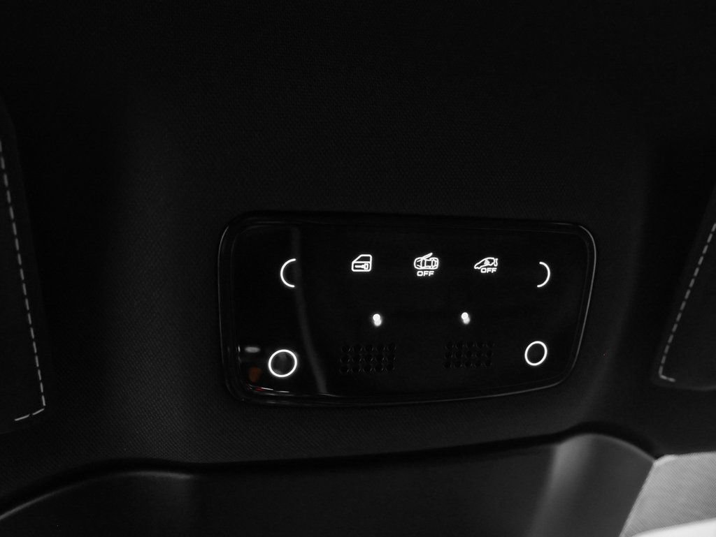 Certified 2023 Ferrari Roma image 67