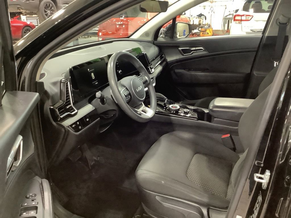 Certified 2023 Kia Sportage LX image 18