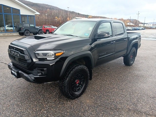 Used 2022 Toyota Tacoma TRD Pro image 3