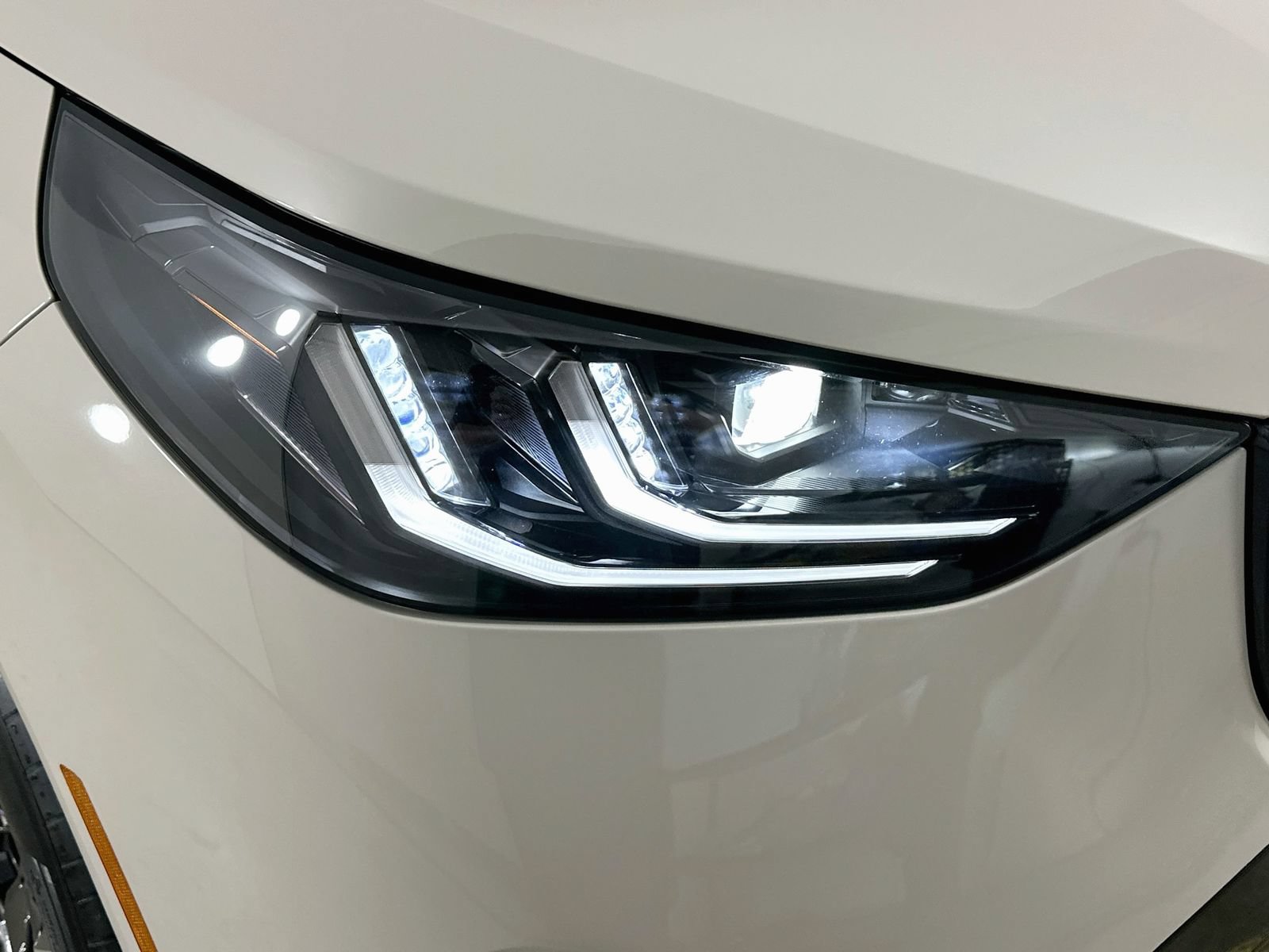 New 2026 BMW X3 xDrive30i w/ Premium Package AWD/4WD image 9