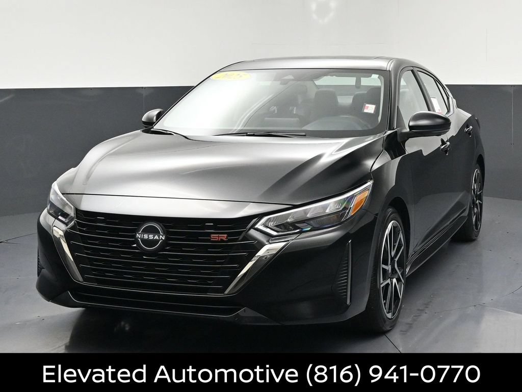 Certified 2025 Nissan Sentra SR w/ SR Premium Package FWD image 3