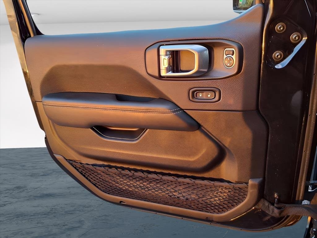 Certified 2023 Jeep Gladiator Overland image 26