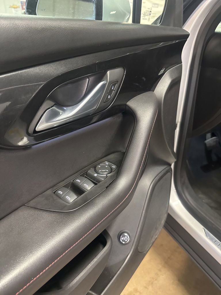 Used 2022 Chevrolet Blazer RS FWD image 11