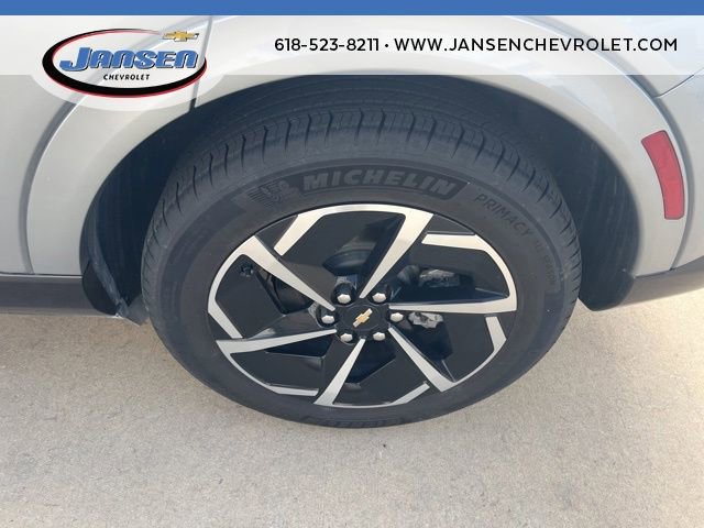 Used 2025 Chevrolet Equinox EV LT w/ Convenience Package FWD image 8
