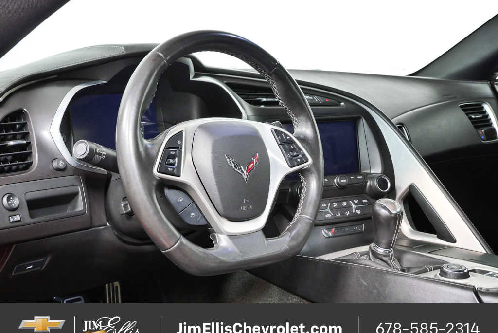 Used 2019 Chevrolet Corvette Stingray Coupe w/ 1LT RWD image 4