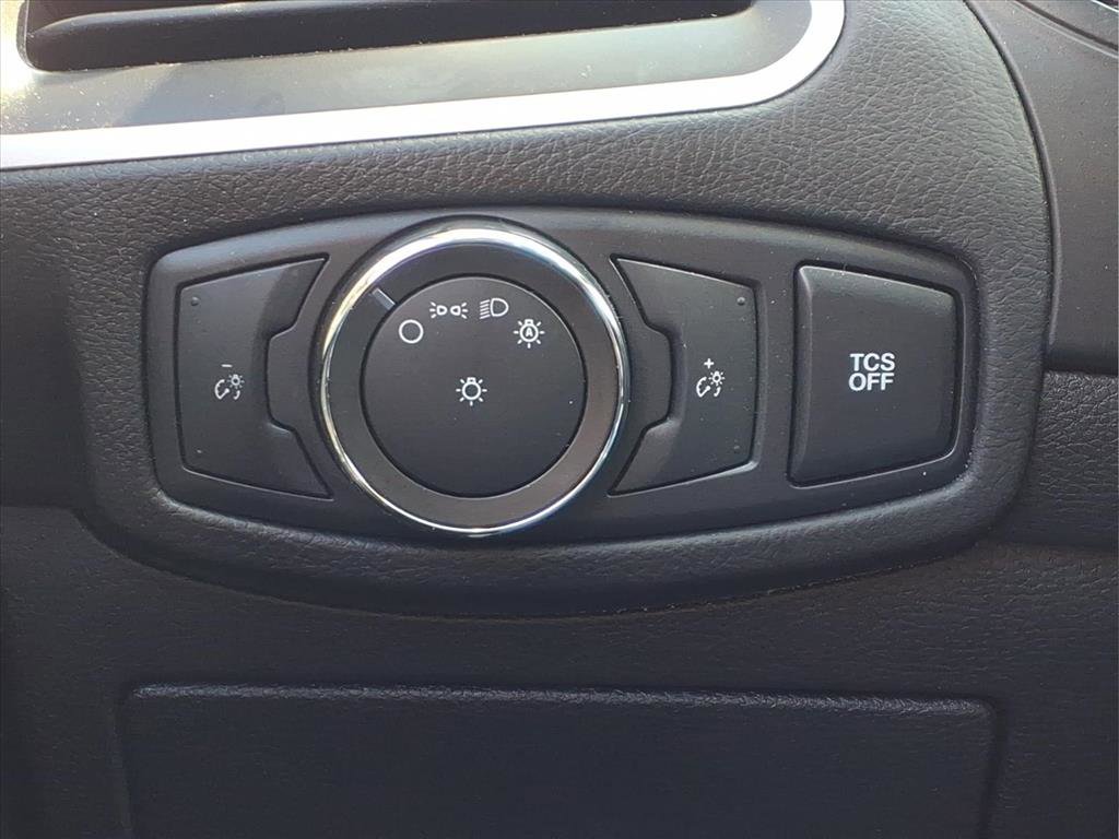 Used 2022 Ford Edge SEL image 27