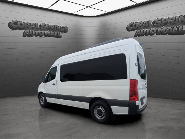 Used 2024 Mercedes-Benz Sprinter 2500 image 5