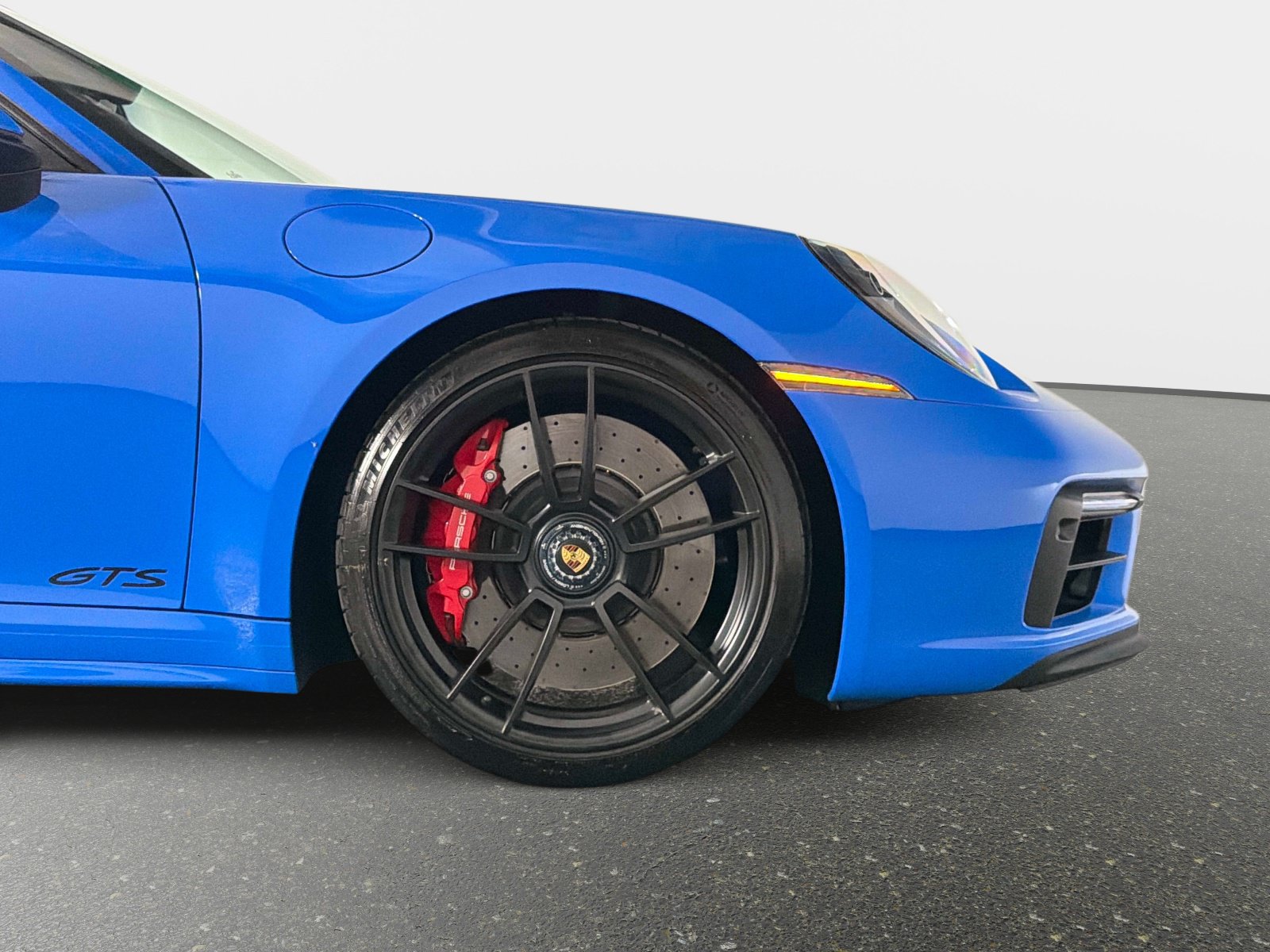 Used 2023 Porsche 911 Carrera 4 GTS w/ Premium Package AWD/4WD image 22