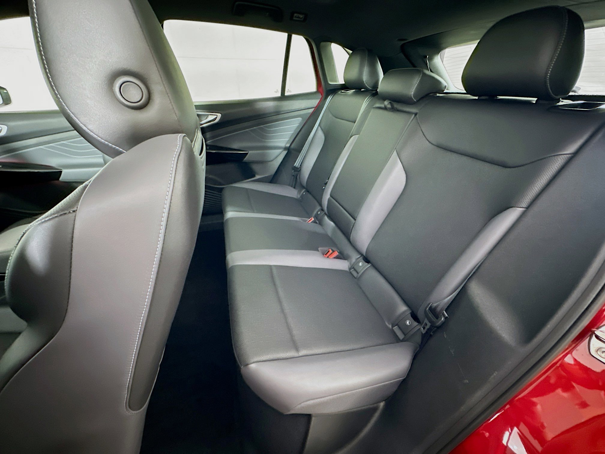 Used 2024 Volkswagen ID.4 S RWD image 28