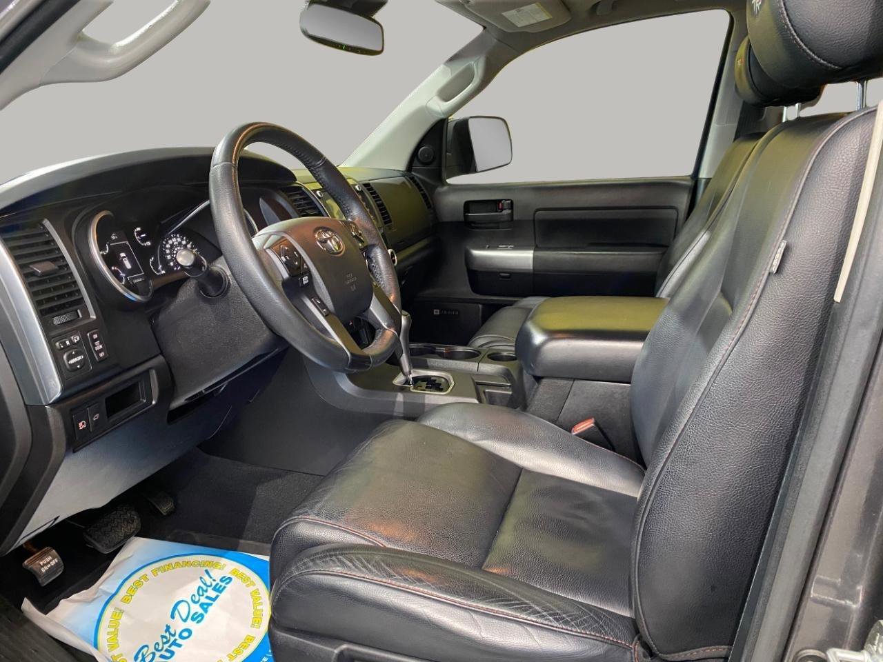 Used 2022 Toyota Sequoia TRD Pro AWD/4WD image 10