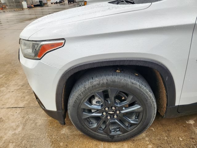 Used 2021 Chevrolet Traverse RS FWD image 5