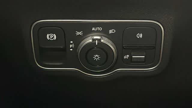 Used 2026 Mercedes-Benz GLA 35 AMG 4MATIC image 18