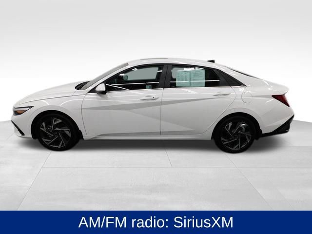 Certified 2025 Hyundai Elantra SEL image 6