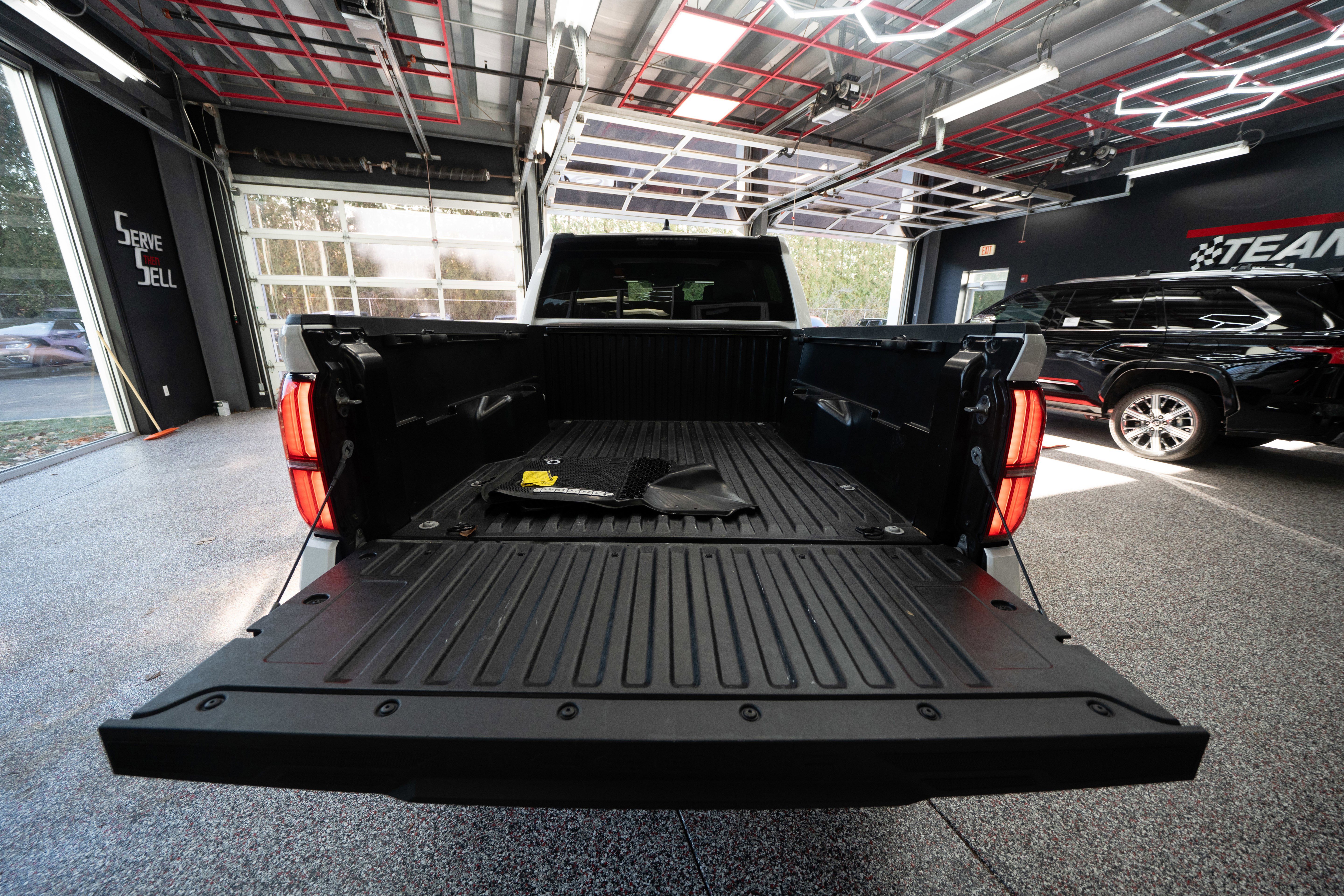 Certified 2024 Toyota Tacoma SR5 image 27