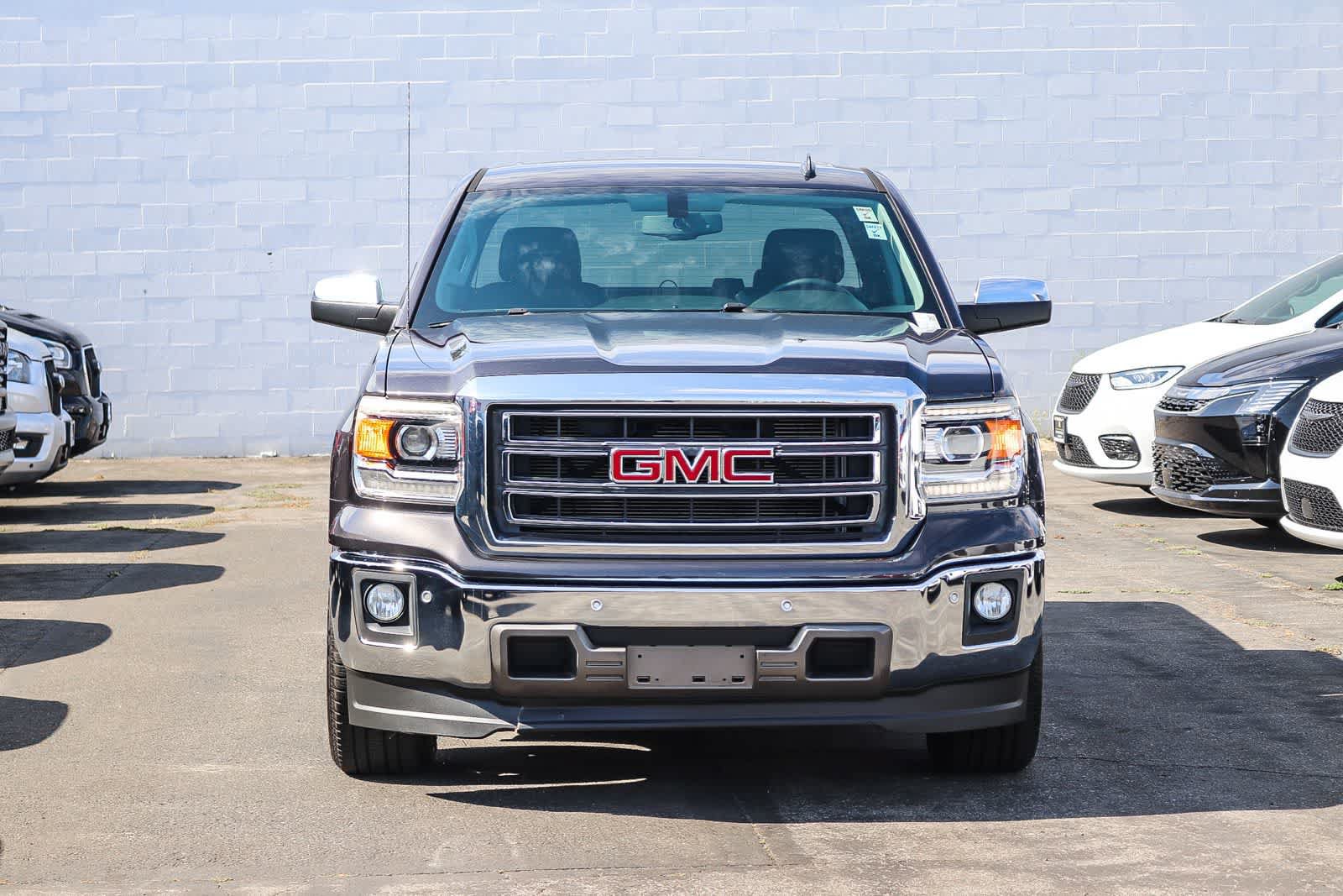 Used 2014 GMC Sierra 1500 SLT w/ SLT Crew Cab Value Package RWD image 2