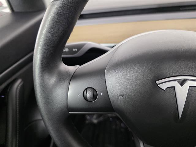 Used 2020 Tesla Model 3 Long Range image 25