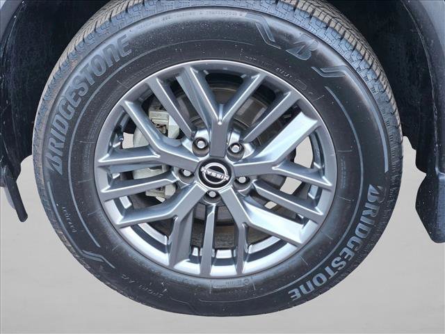 Used 2023 Nissan Rogue S image 21