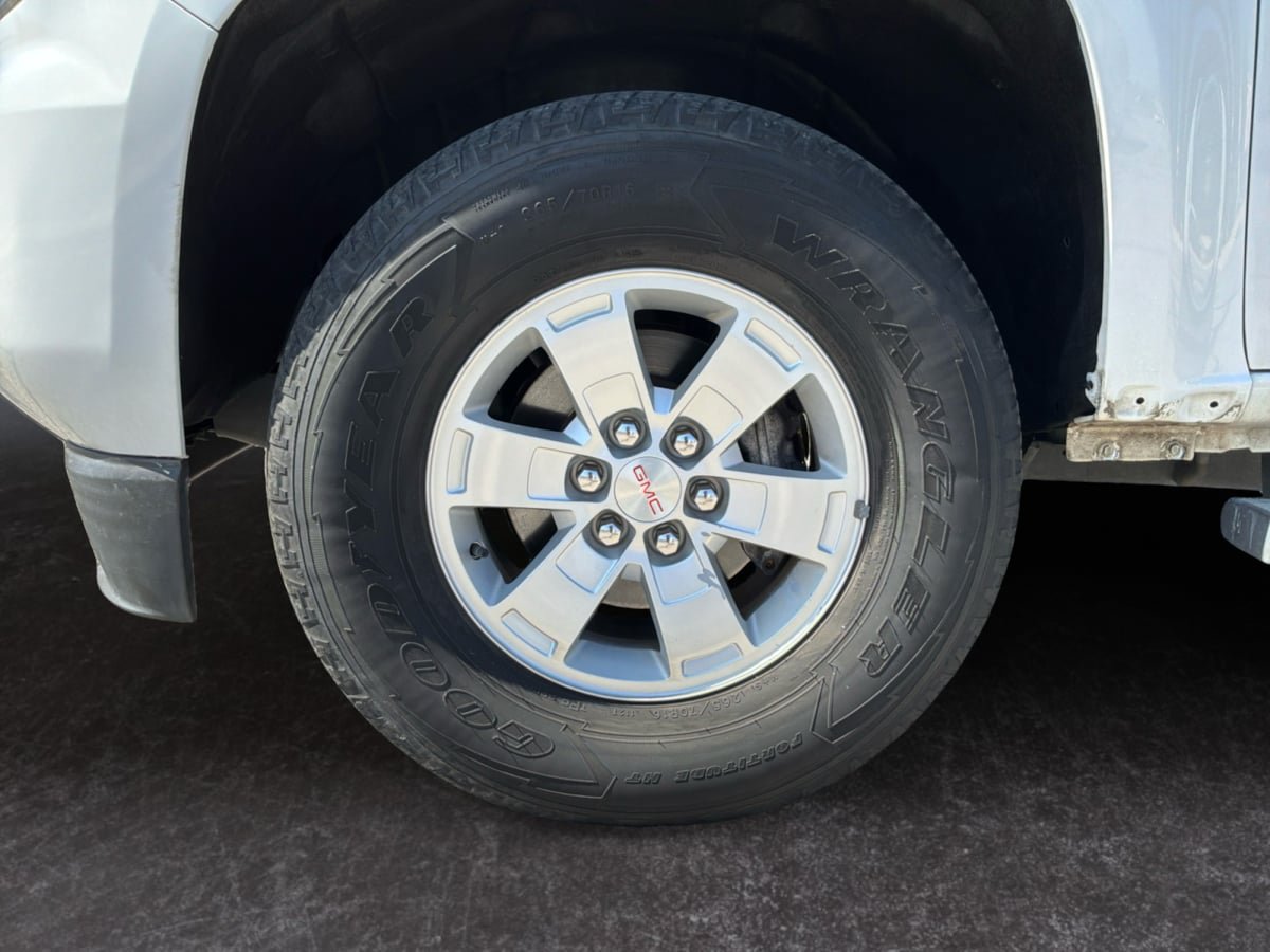 Used 2019 GMC Canyon 2WD Crew Cab w/ Convenience Package image 9