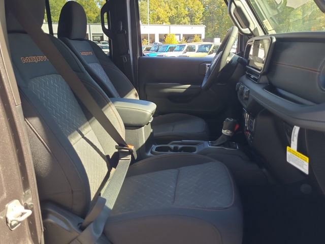 New 2025 Jeep Gladiator Mojave image 25