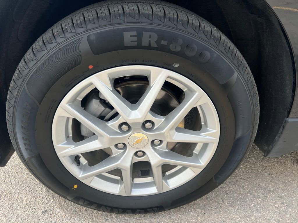 Used 2024 Chevrolet Equinox LT image 29
