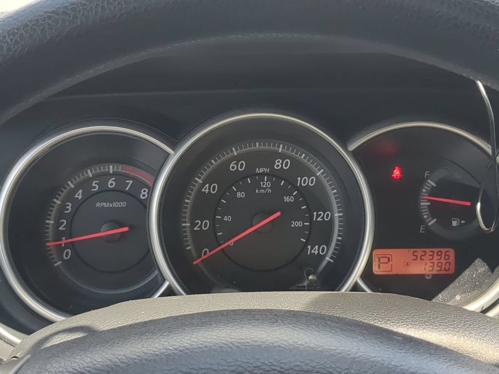Used 2011 Nissan Versa 1.8 S FWD image 22