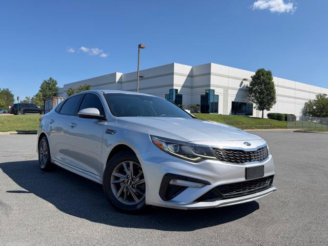 Used 2020 Kia Optima LX FWD image 2
