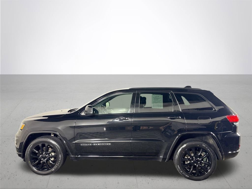 Used 2020 Jeep Grand Cherokee Altitude image 9