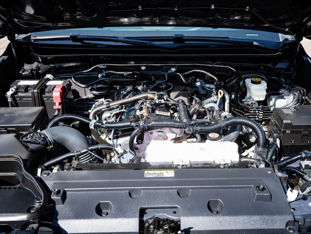 Used 2025 Toyota Tacoma SR5 image 37