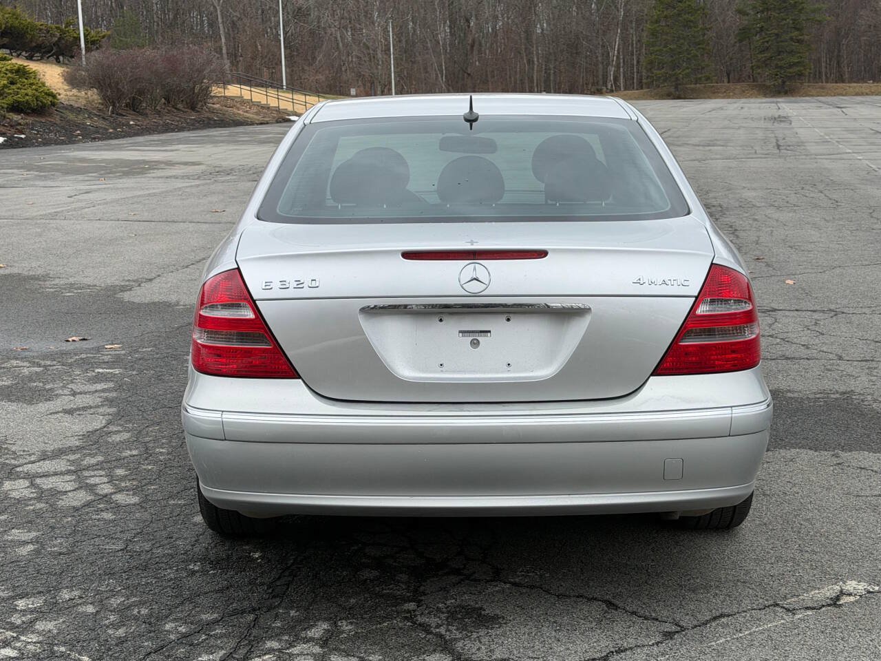 Used 2005 Mercedes-Benz E 320 4MATIC Sedan image 4