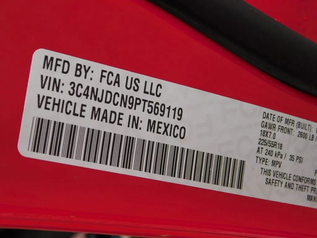 Used 2023 Jeep Compass Limited image 26