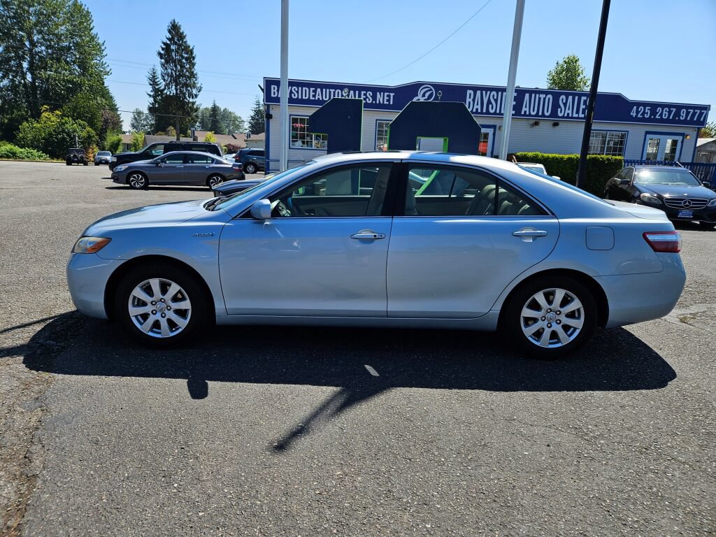 Used 2008 Toyota Camry Hybrid FWD image 2