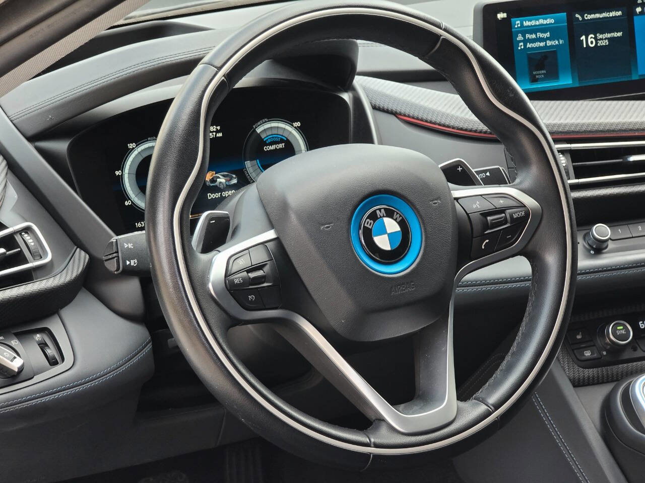 Used 2019 BMW i8 Coupe image 14
