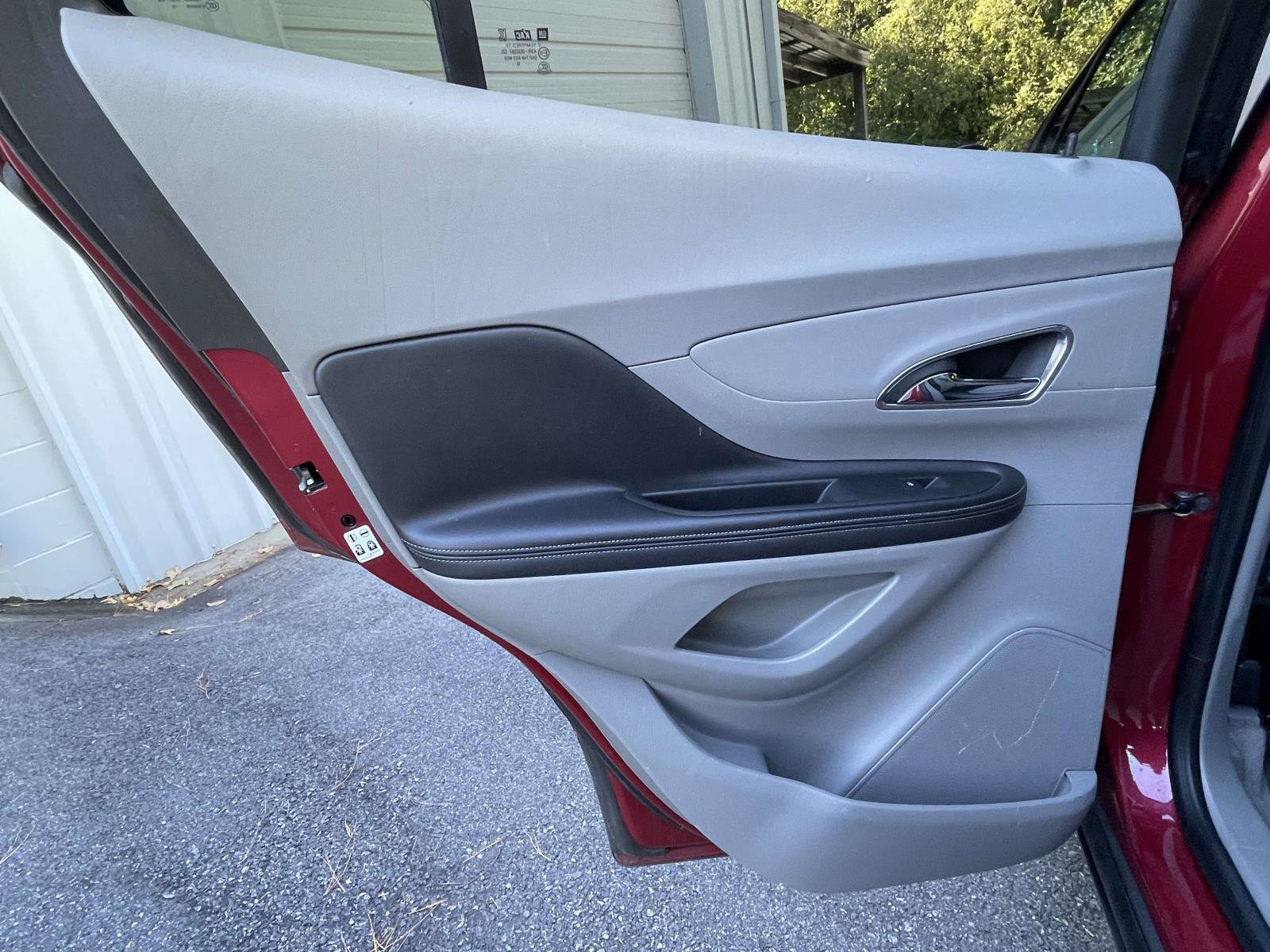 Used 2015 Buick Encore FWD image 14