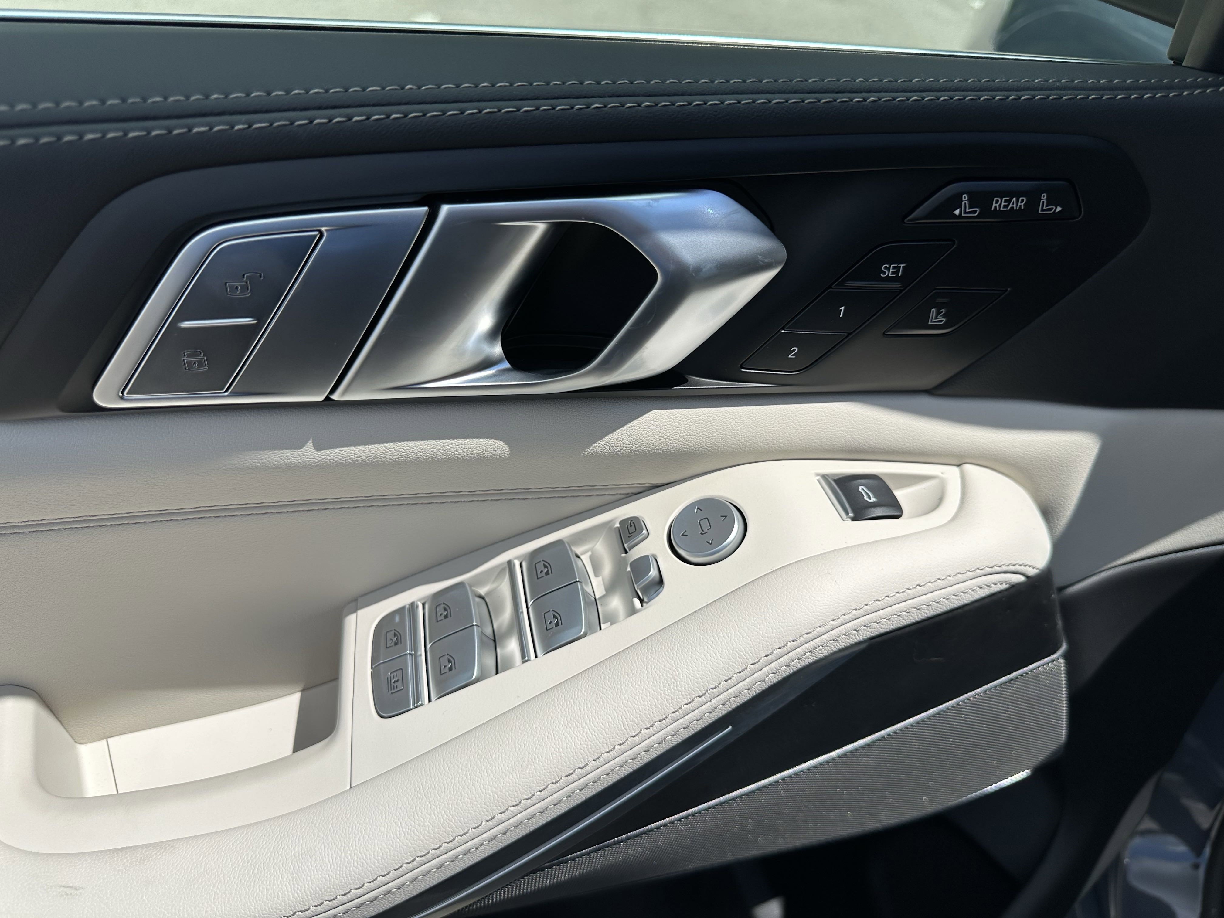 New 2026 BMW X7 xDrive40i image 9