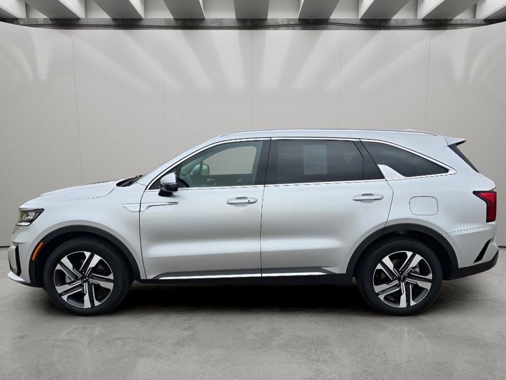 Used 2024 Kia Sorento EX image 2