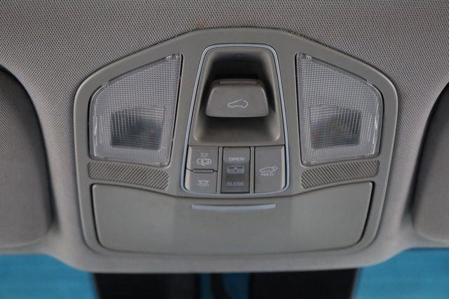 Used 2017 Hyundai Santa Fe FWD w/ SE Ultimate Tech Package 03 image 40