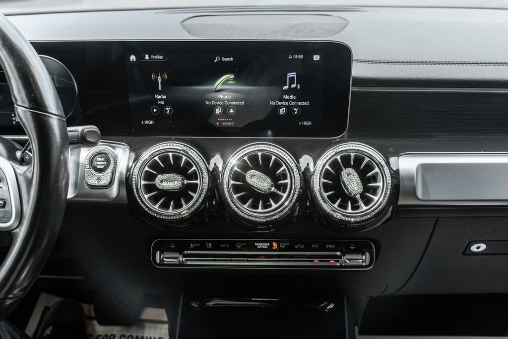 Used 2021 Mercedes-Benz GLB 250 GLB 250 image 17