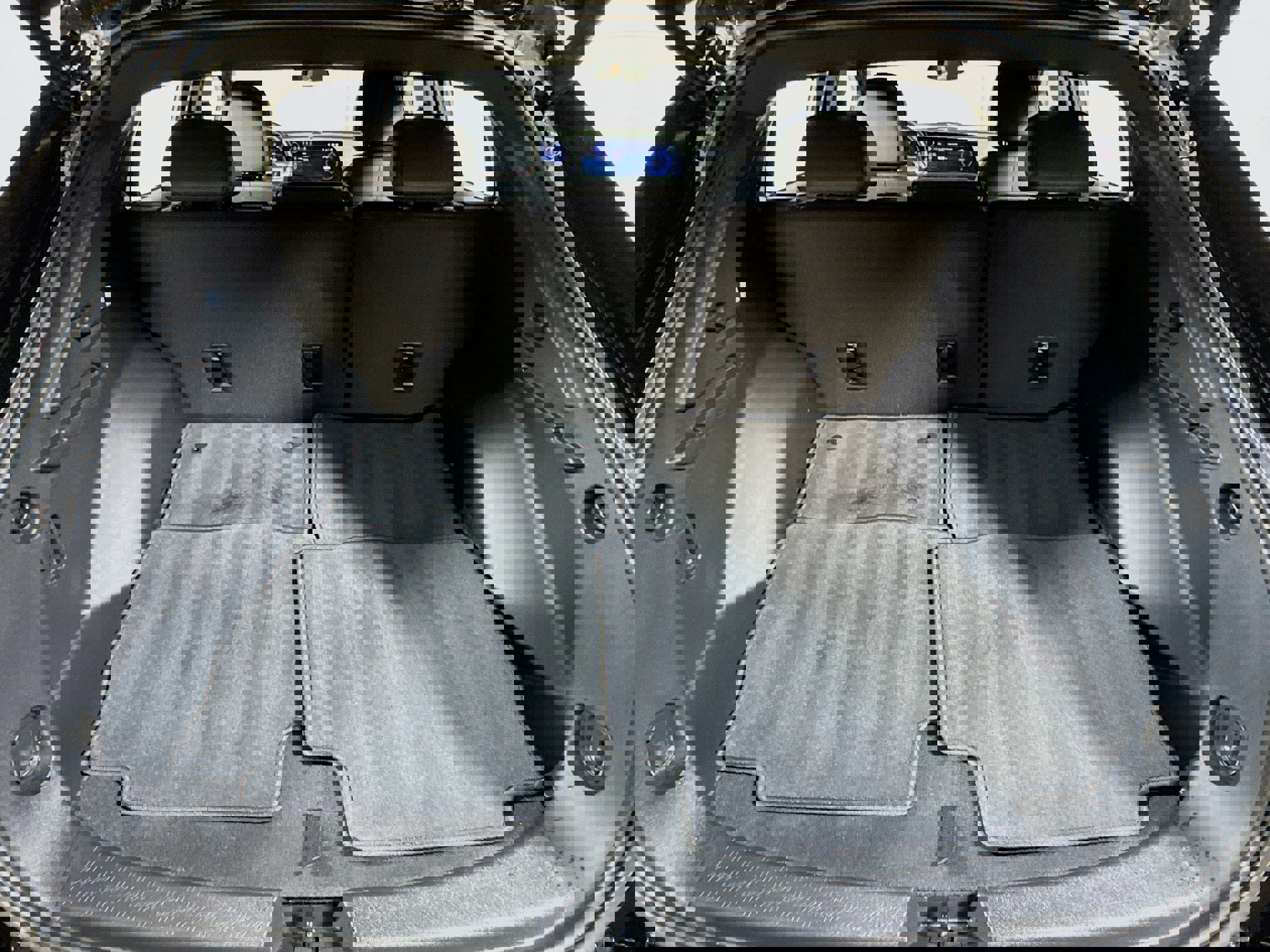 Used 2025 Chevrolet Equinox EV LT image 25